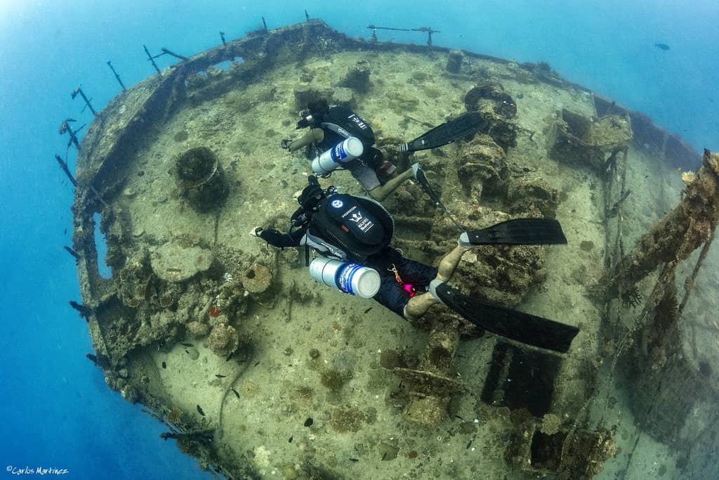 Mares Horizon wreck diving in the Maldives